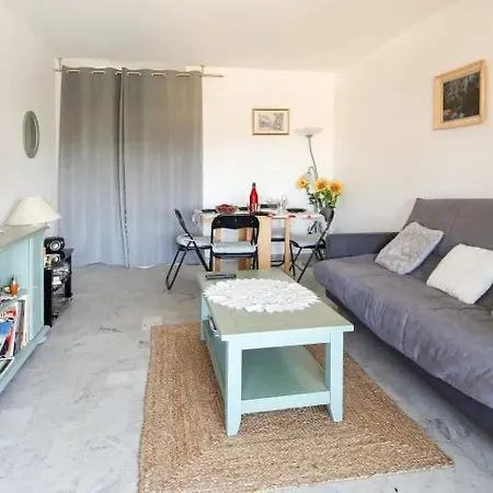 Apartament Cosy Dans Avec Piscine Et A 2 Pas De La *