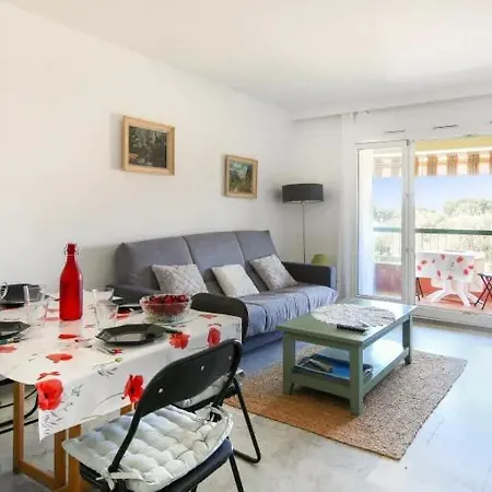 Cosy Dans Avec Piscine Et A 2 Pas De La Apartament Bandol